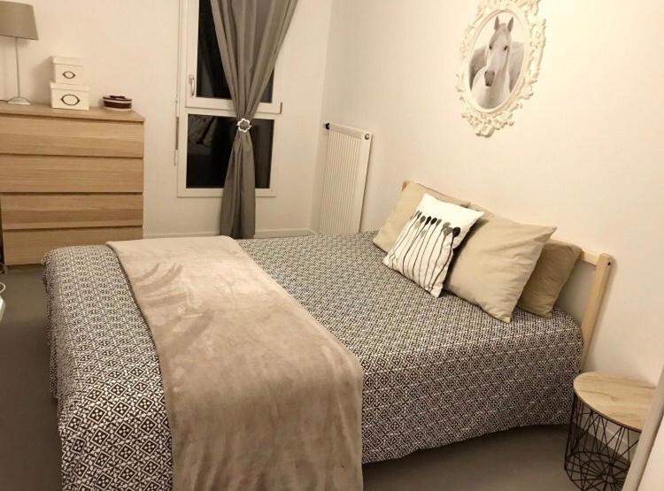 Beautiful 3 Bedroom Flat 8-9 Persons Иври сюр Сен Екстериор снимка